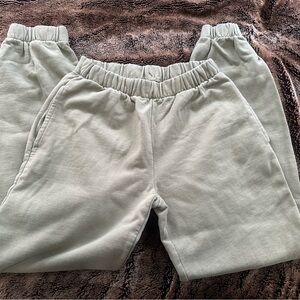 Brandy Melville Sweatpants in Green
